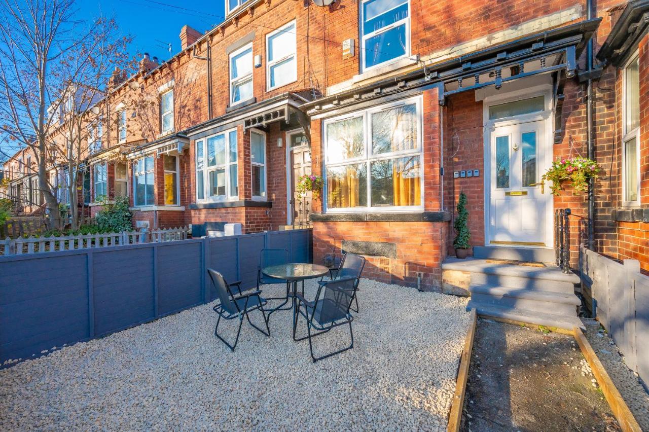 *Rb12S* For Your Most Relaxed & Cosy Stay + Free Parking + Free Fast Wifi * Leeds  Exterior photo